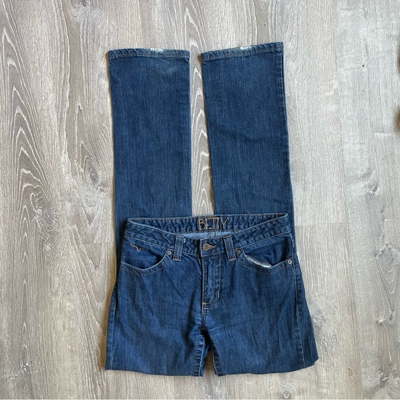 Kimes Jeans - Picture 3 of 5